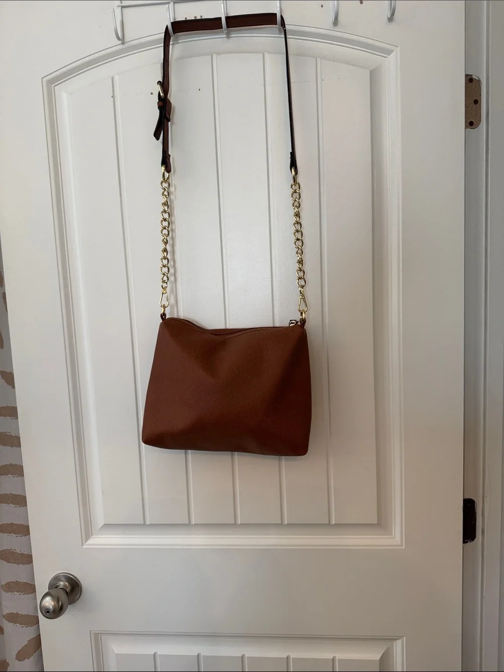 Steve Madden Brown Leather Crossbody Bag with Gold Chain